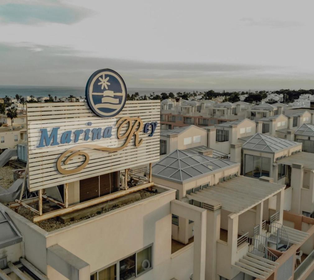 Marina Rey Aparthotel Vera Esterno foto